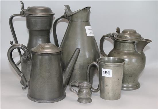 A small collection of pewter, including a Tappit Hen, lidded jug, coffee pot etc 5.5cm-26.5cm